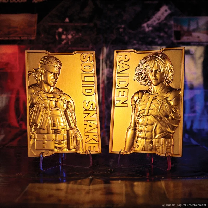 Fanattik Limited Edition Metal Gear Solid 2 24k Gold Plated Snake Ingot