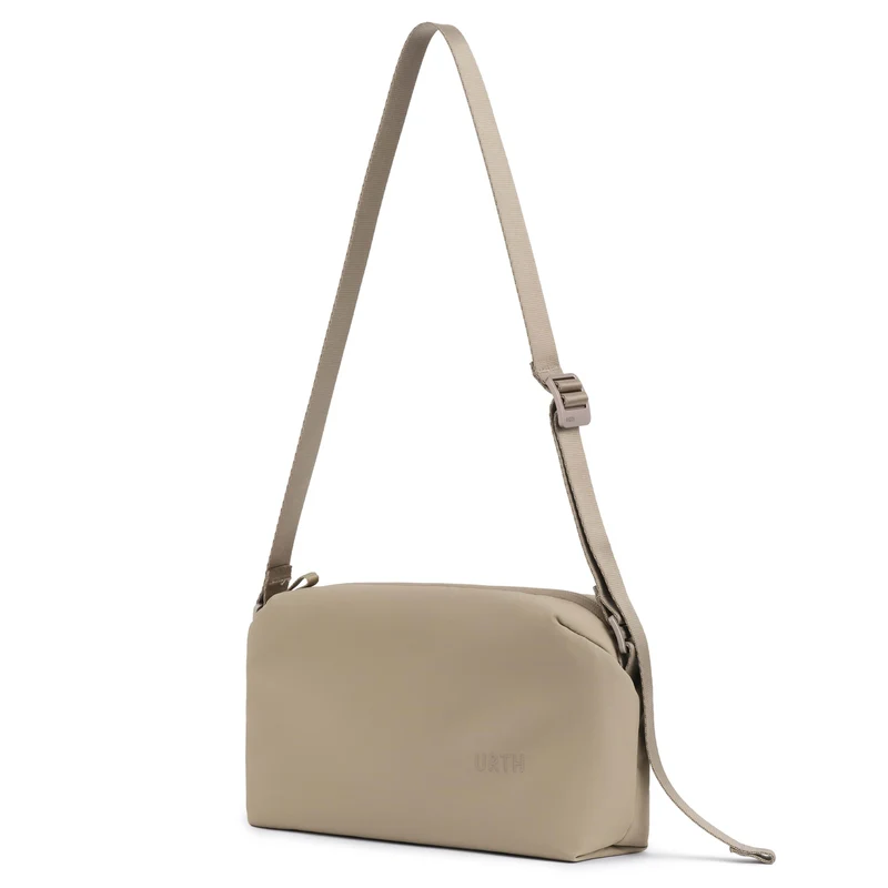 Urth Dolomite 7L Crossbody Camera Sling Bag (Beige)