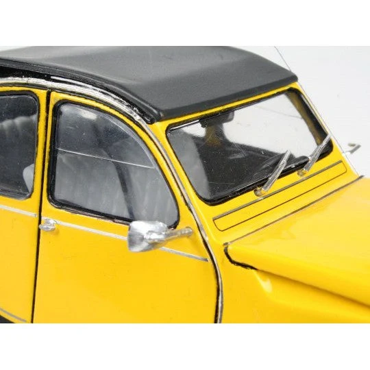 Revell 1/24 Citroen 2CV Charleston