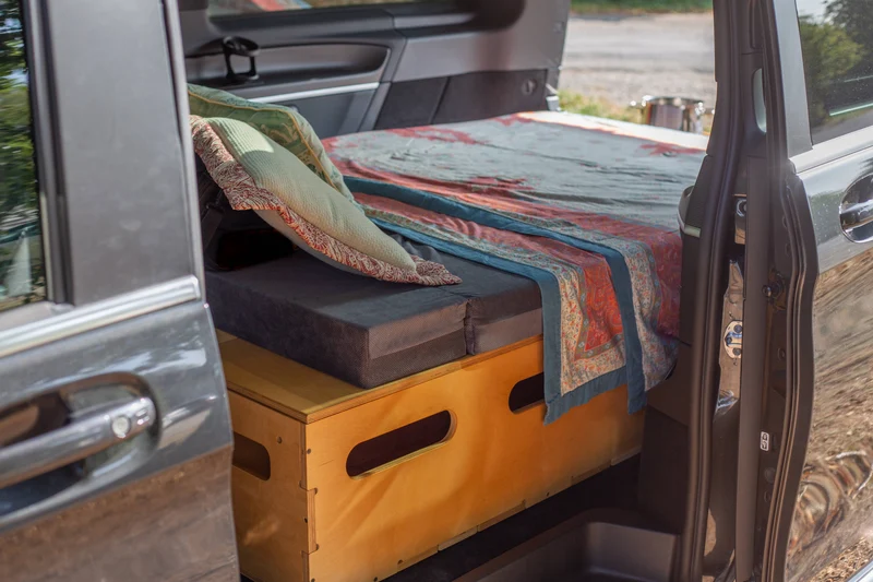 Moonbox Campingbox mit Tisch Van/Bus 124cm Natur
