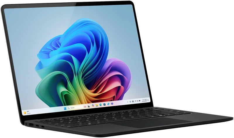 Microsoft Surface Laptop 13.8" Snapdragon X2 Plus 10 Core 16GB 512GB 8th Edition - Black