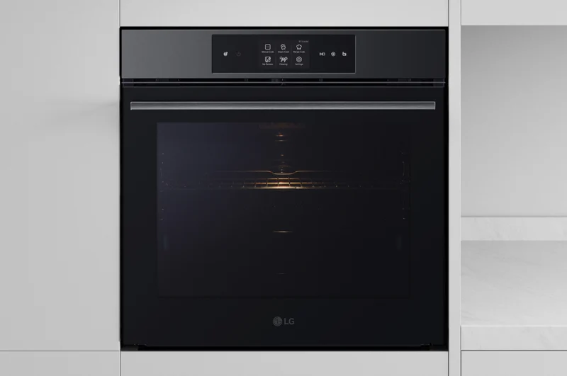 LG Series 9 76L InstaView Steam Oven, Black