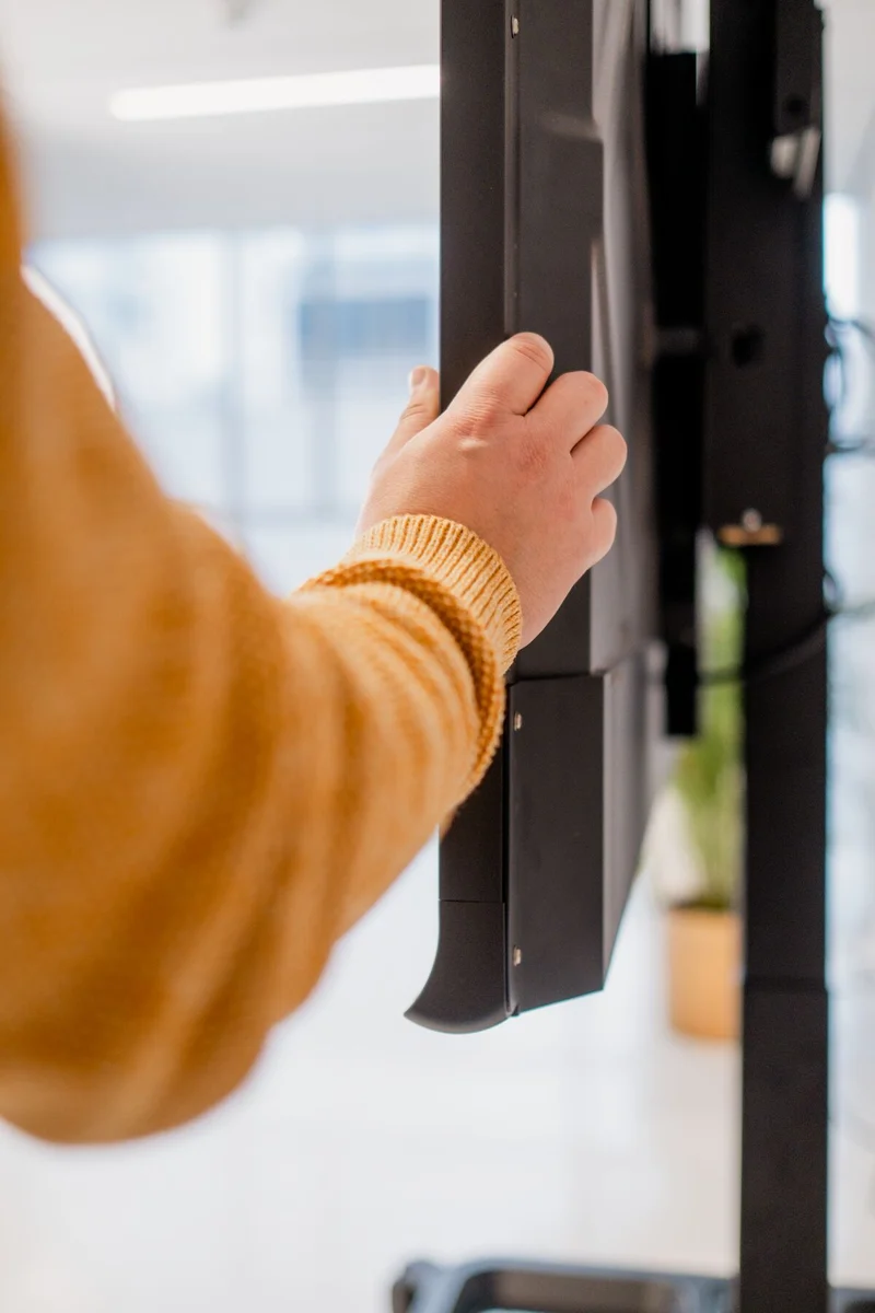 Vogel's RISE 5200 Trolley mit motorisiertem Display-Lift 80 mm/s mit DirectControl