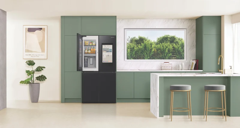 Samsung 636L AI Family Hub Refrigerator