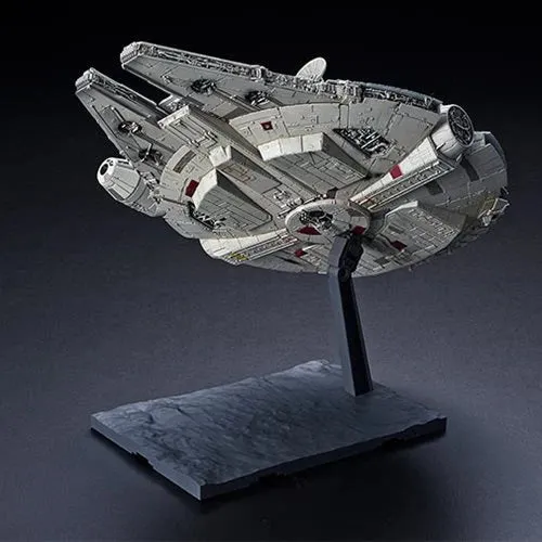 Bandai 1/144 Star Wars Millennium Falcon Model Kit