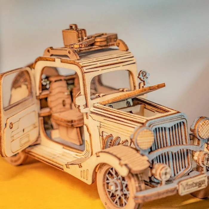 Robotime Classical 3D Wooden Vintage Car