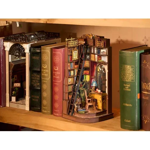 Robotime DIY Bookends Silent Corner