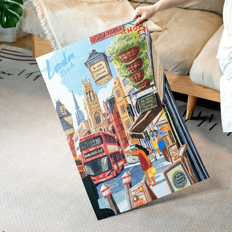 Robotime 1000-Pieces Walk in London Puzzle