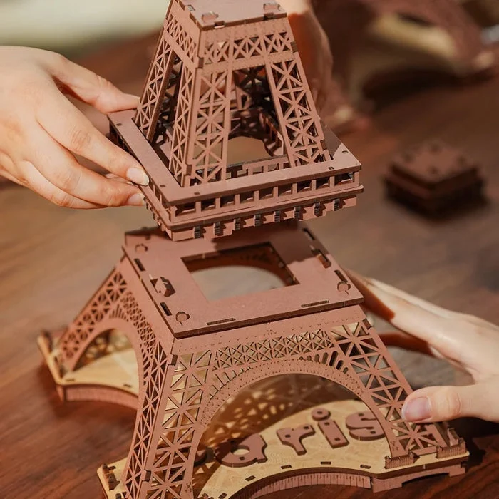 Robotime DIY Night Of The Eiffel Tower