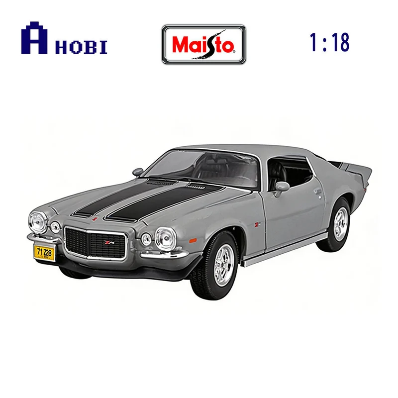 Maisto 1:18 Scale 1971 Chevrolet Camaro Grey Diecast Vehicle Model