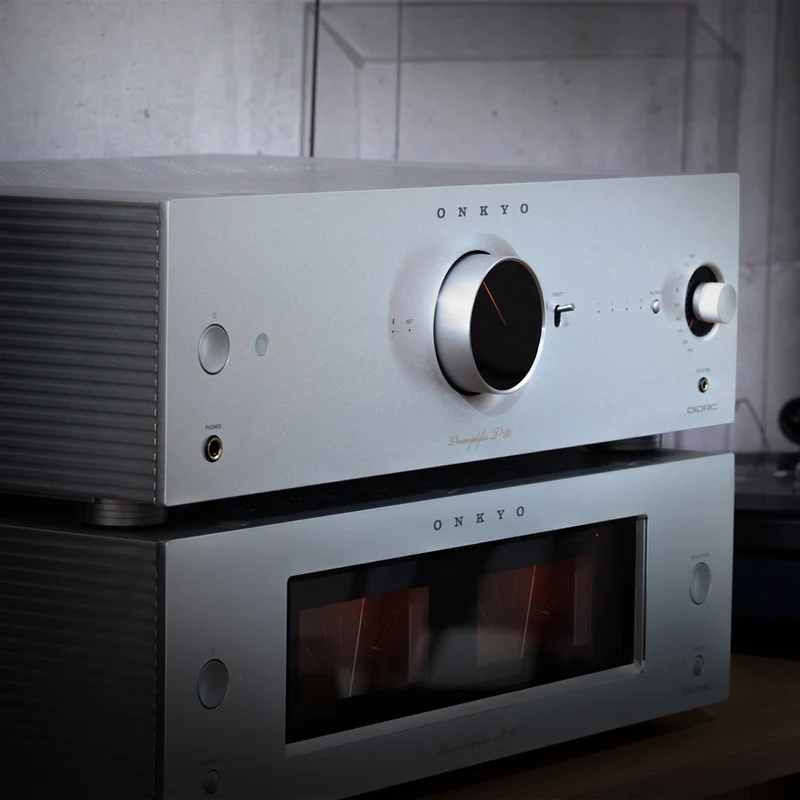 Onkyo P-80 Netzwerk Stereo Vorverstärker – High-End HiFi Streaming DAC
