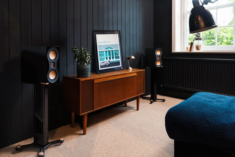 Studio 89 Standfuß