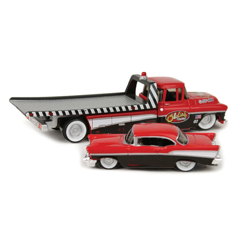 Maisto 1:64 Scale 1953 B-61 Mack Flatbed & 1929 Ford Model A Diecast Model