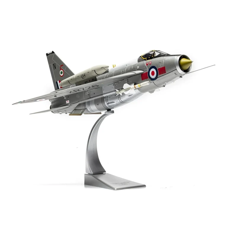Corgi 1/48 English Electric Lightning F.6 - RAF No. 5 Sqn - RAF Leconfield