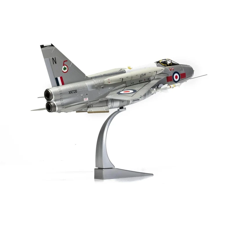 Corgi 1/48 English Electric Lightning F.6 - RAF No. 5 Sqn - RAF Leconfield