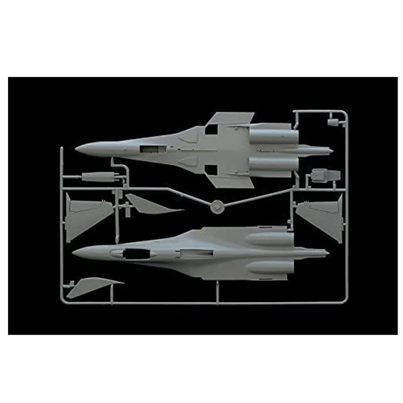 Italeri 1/72 Sukhoi SU-27D Sea Flanker