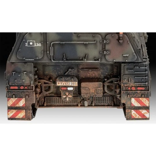 Revell 1/35 Panzerhaubitze 2000
