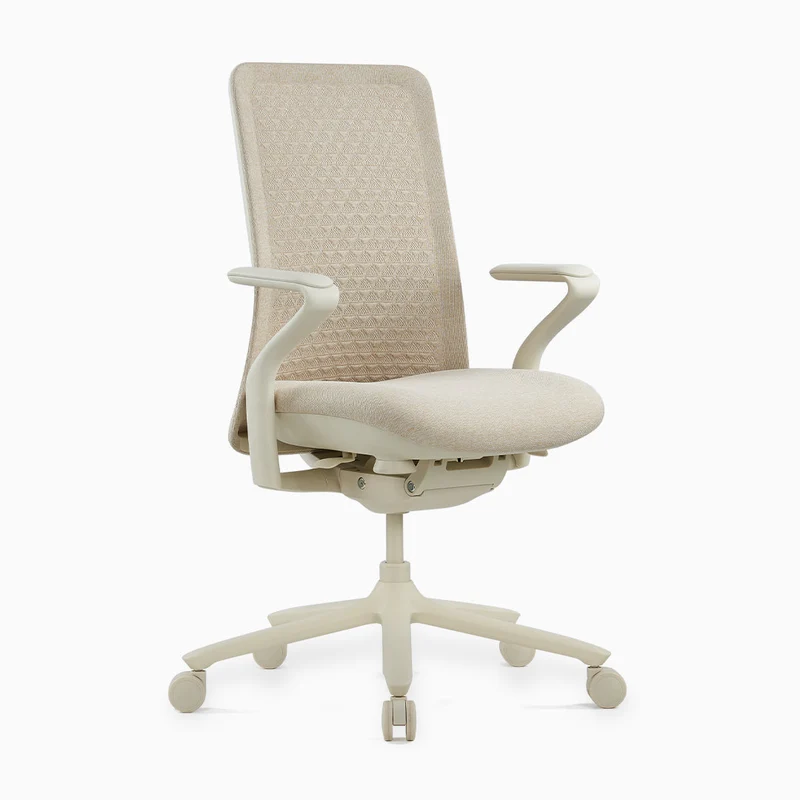 Desky Pro Ergonomic Mesh Chair with Headrest Pink
