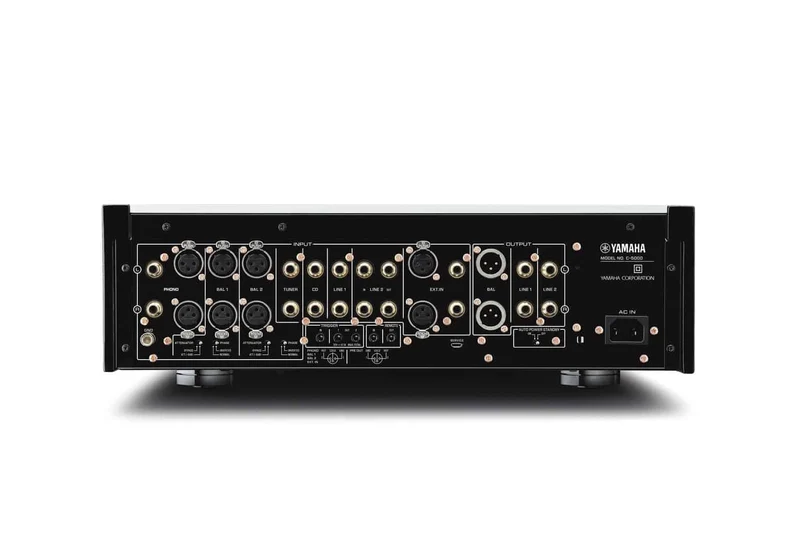 Yamaha C-5000 Vorverstärker