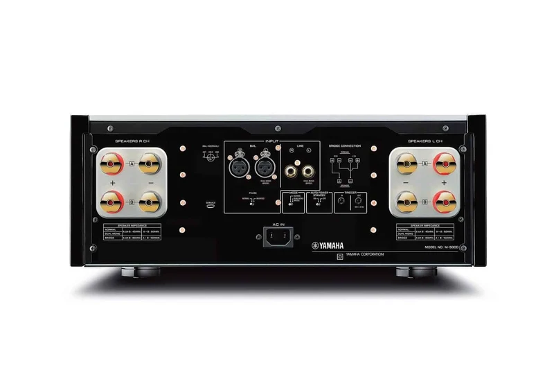 Yamaha M-5000