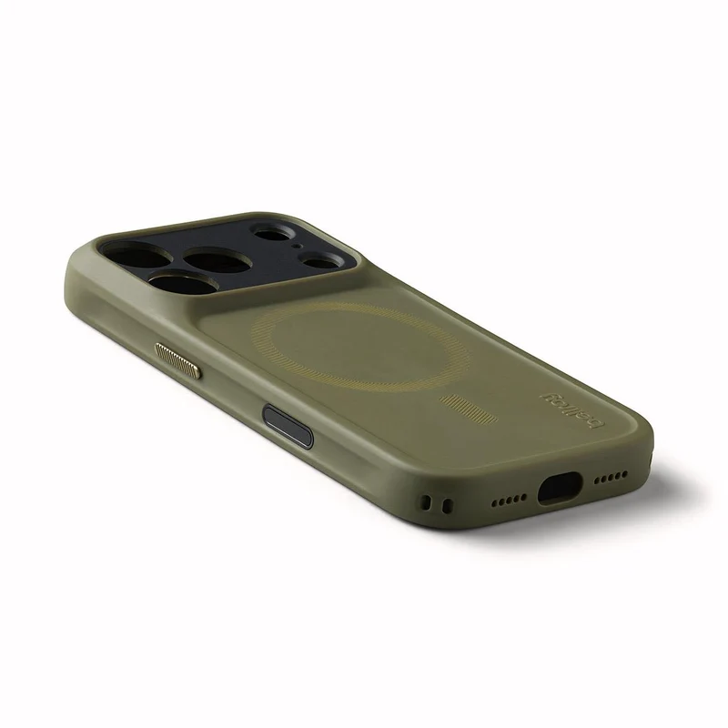 Bellroy Venture Case for iPhone 18 Pro (Woodlands)