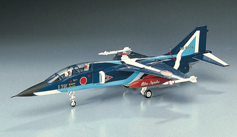 Hasegawa 1/72 Blue Impulse T-2 (J.a.s.d.f. Acrobatic Team)