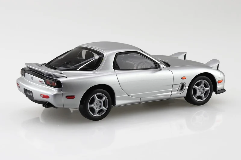 Aoshima 1/32 Snap Mazda FD3S RX-7 (Silver-Stone Metallic)