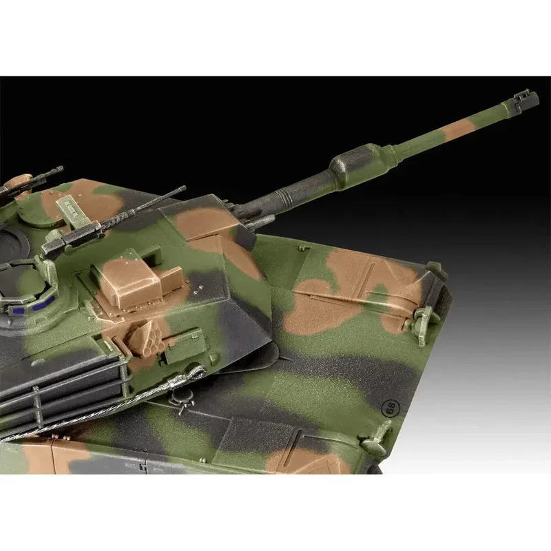 Revell 1/72 M1A1 AIM(SA)/ M1A2 Abrams Model Set