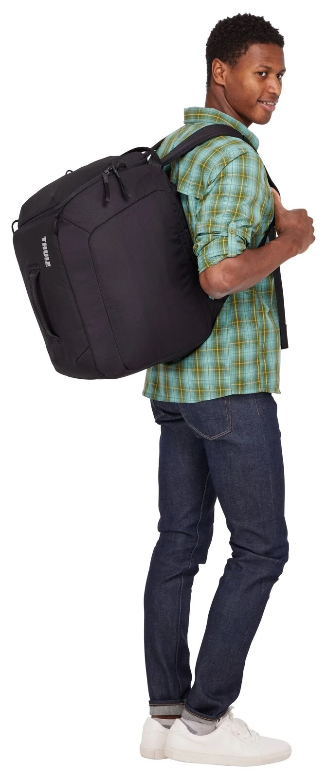 THULE RoundTrip 45L Ski Boot Backpack For Goggles Helmet Gear Storage w/ Dry Mat in Black