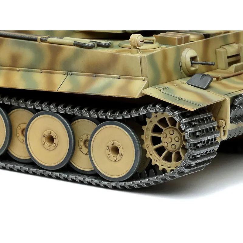 Tamiya 1/48 German Tiger I Early Production Tank Model Kit