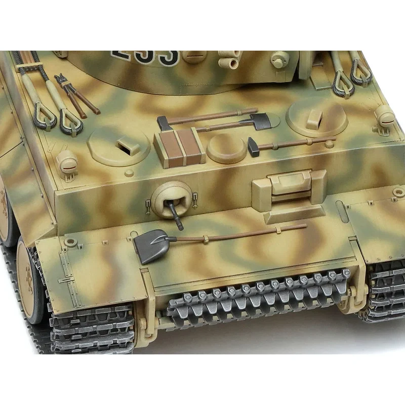 Tamiya 1/48 German Tiger I Early Production Tank Model Kit