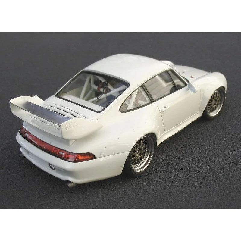 Tamiya 1/24 Porsche GT2 Street Version