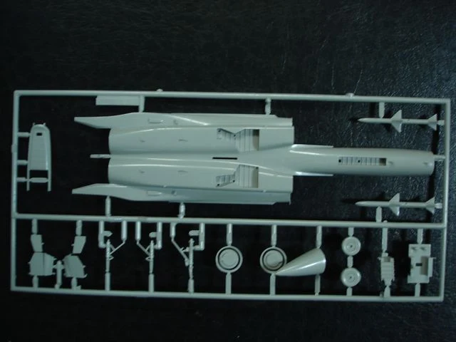 Hasegawa 1/72 F-15e Strike Eagle (U.s. Air Force Fighter/Attacker)