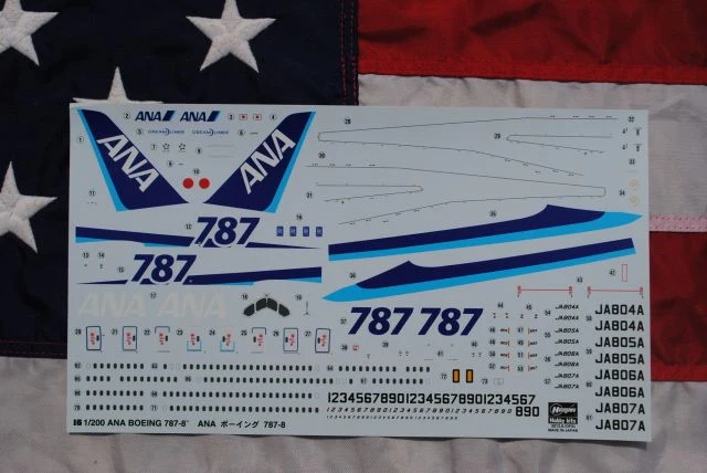Hasegawa 1/200 Ana B787-8