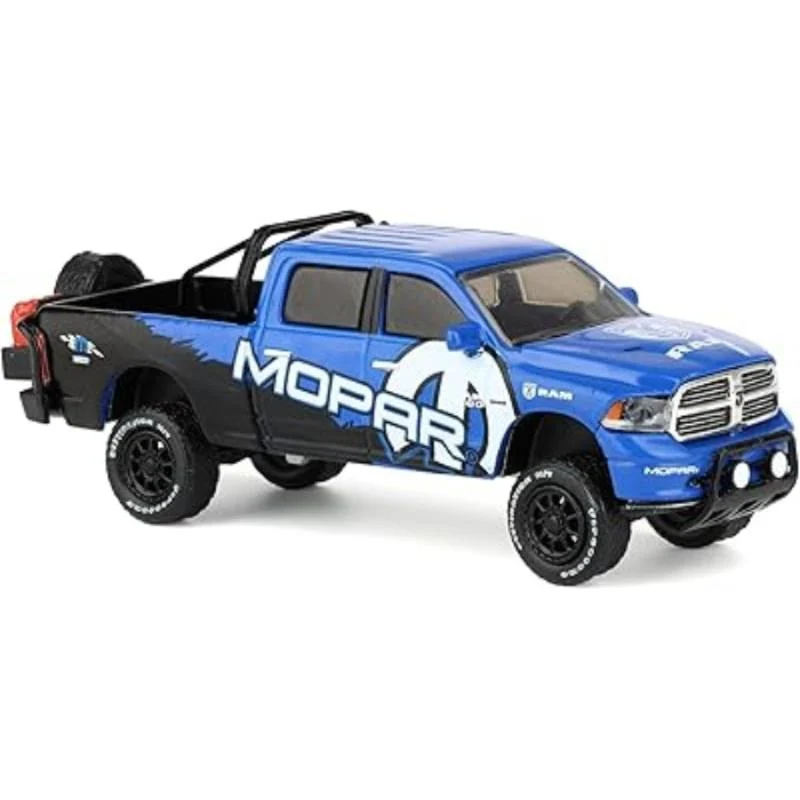 Greenlight 1/64 2017 Ram 1500 Mopar Off-Road Edition Evergreen