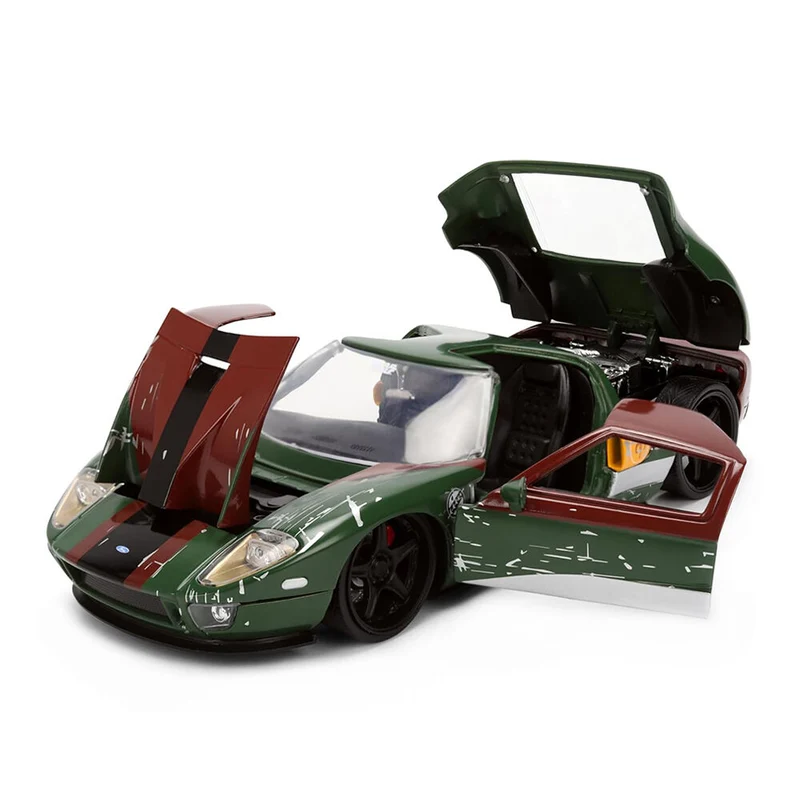 Jada 1:24 Scale Star Wars 2005 Ford GT With Boba Fett Figure Diecast Car Model