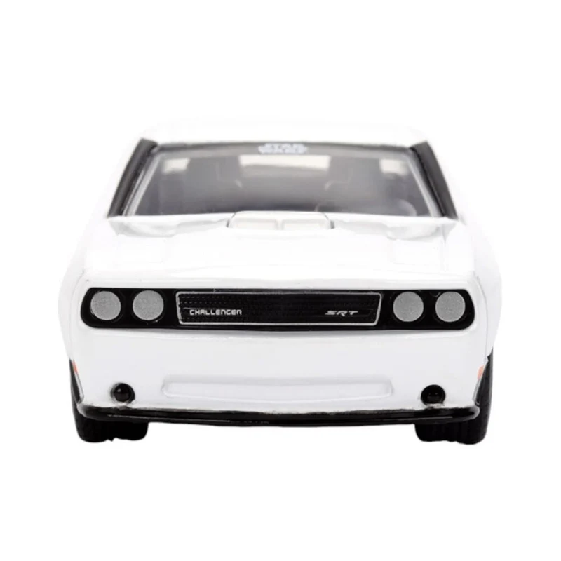 Jada 1:32 Star Wars 2012 Dodge Challenger SRT8 Storm Trooper Diecast Model Car