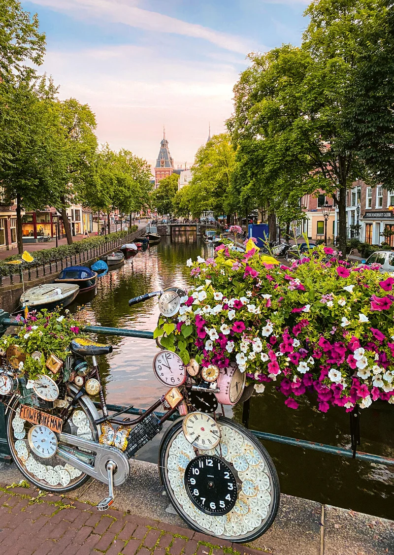 DDA 1000-Pieces Bicycle and Flowers in Amsterdam Puzzle