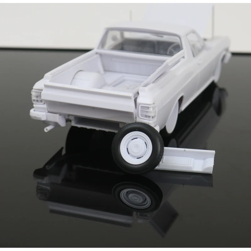1/24 VW Custom Falcon UTE